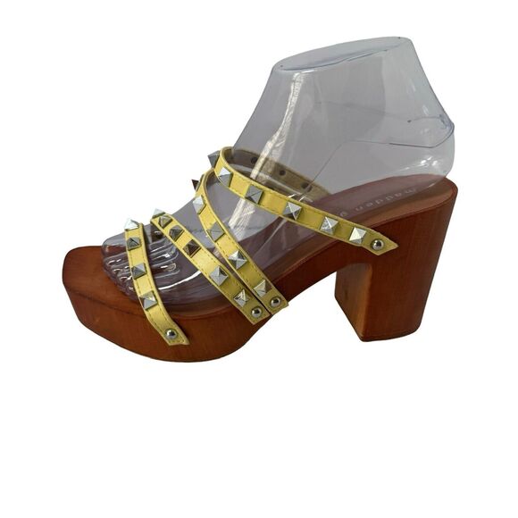 Steve Madden Girl Sandals Woman's Size 7 Spike Yellow Studded Block Heel Shoes - Picture 6 of 14